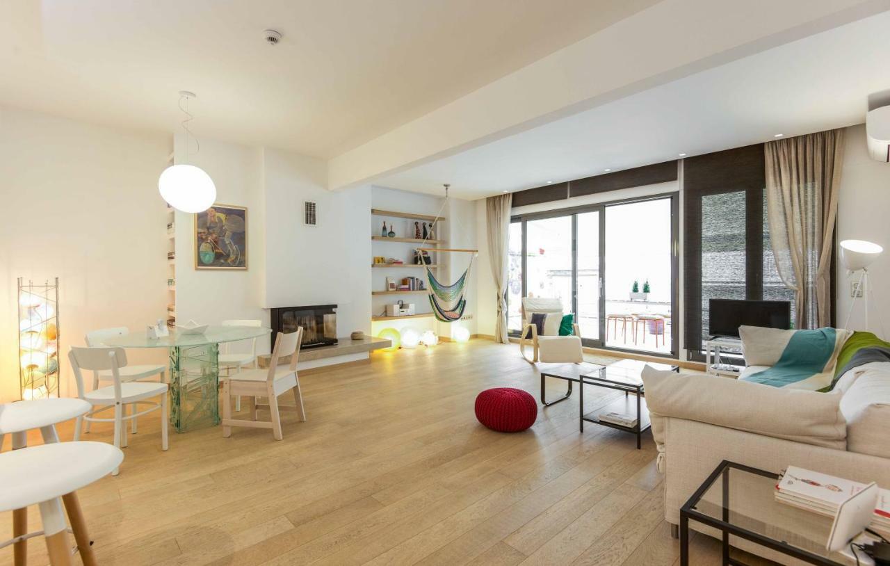 Stylish 3-Bedroom Apartment & Terrace Салоніки Екстер'єр фото